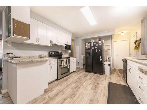 5715 51 Street, Lloydminster, AB - Indoor Photo Showing Kitchen