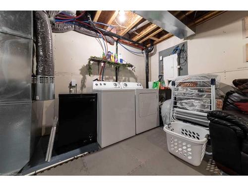 6-1521 47C Avenue, Lloydminster, SK - Indoor Photo Showing Laundry Room