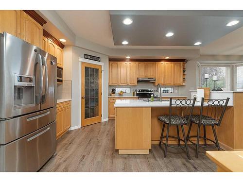 2406 58A Avenue Court, Lloydminster, AB - Indoor Photo Showing Kitchen