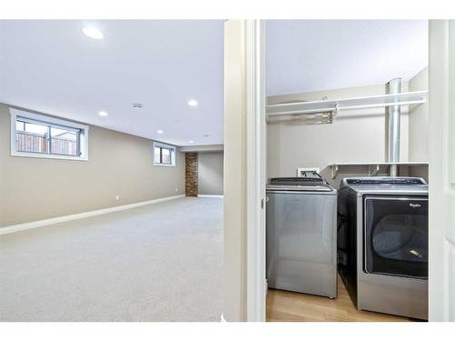 1306 52C Avenue, Lloydminster, AB - Indoor Photo Showing Laundry Room