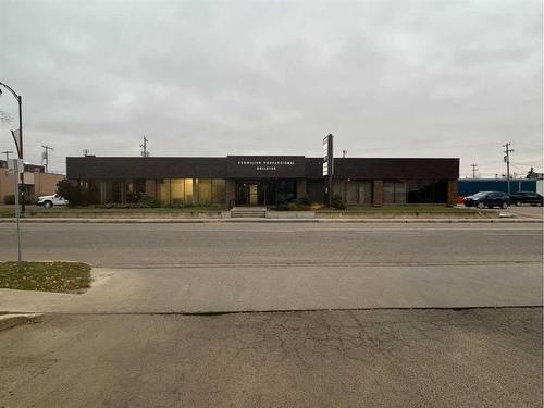 5125 50 Avenue, Vermilion, AB 