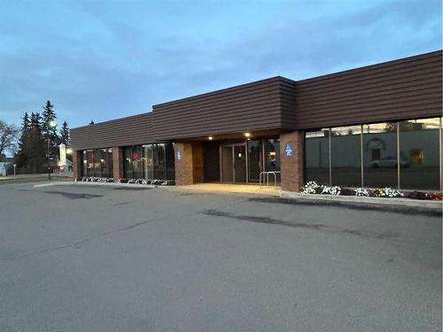 5125 50 Avenue, Vermilion, AB 