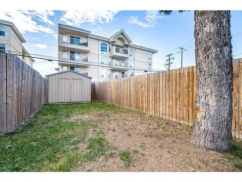 5123 50 Street, Lloydminster, AB - Outdoor