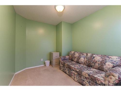 106-51116 49 Avenue, Lloydminster, AB - Indoor Photo Showing Other Room