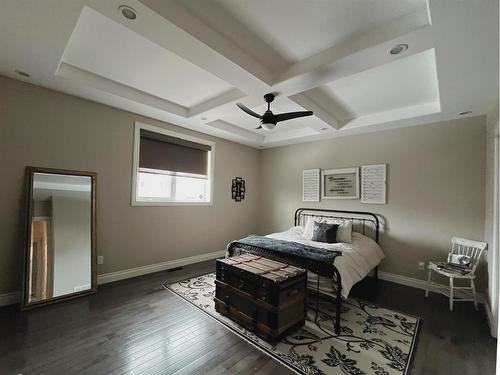 818 29 Street, Wainwright, AB - Indoor Photo Showing Bedroom