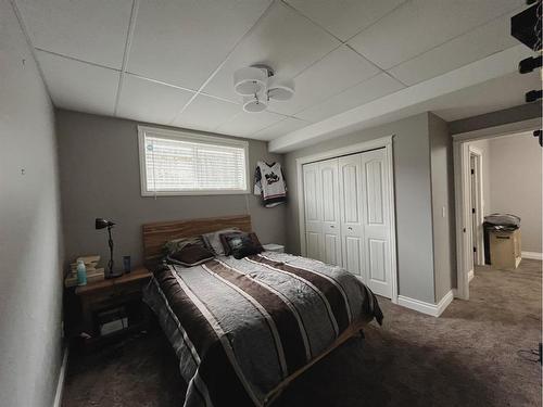 818 29 Street, Wainwright, AB - Indoor Photo Showing Bedroom