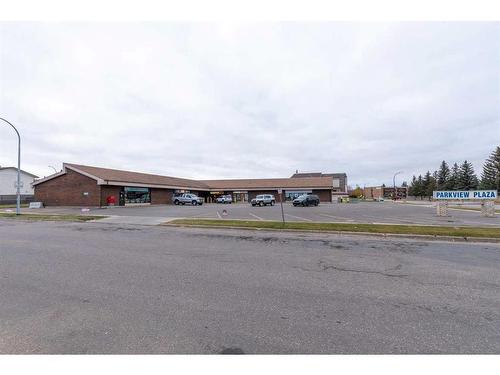 5601 31 Street, Lloydminster, AB 