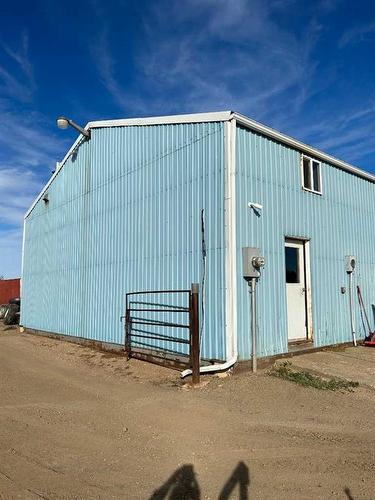 4905 57 Ave, Two Hills, AB 