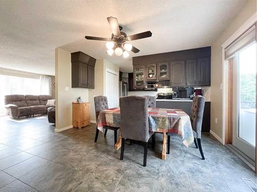 4900 2Nd Avenue North, Chauvin, AB - Indoor Photo Showing Dining Room