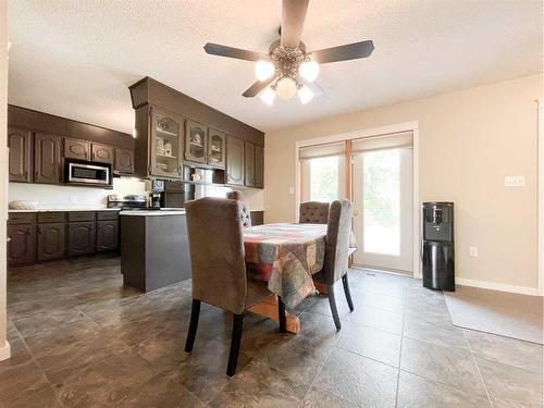 4900 2Nd Avenue North, Chauvin, AB - Indoor Photo Showing Dining Room