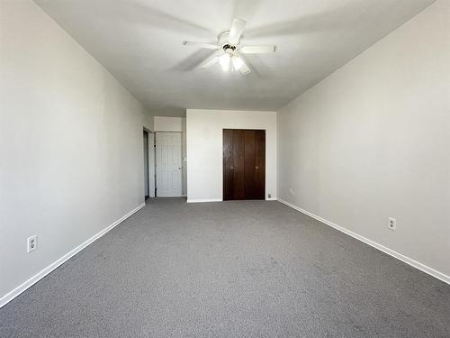 722 5 Avenue, Wainwright, AB - Indoor Photo Showing Other Room