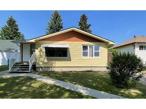 722 5 Avenue, Wainwright, AB - Outdoor