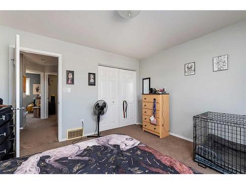 107-4727 20 Street, Lloydminster, SK - Indoor Photo Showing Bedroom