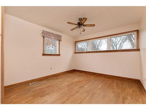 5606 50 Street, Lloydminster, AB - Indoor Photo Showing Other Room