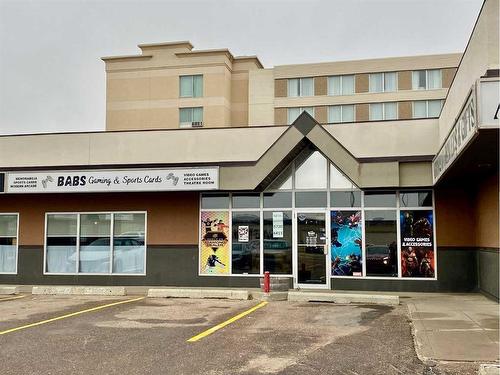 9-5405 44 Street, Lloydminster, AB 