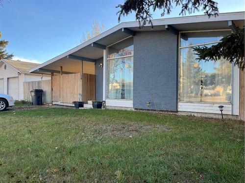 19 3 Avenue West, Marshall, SK - Outdoor