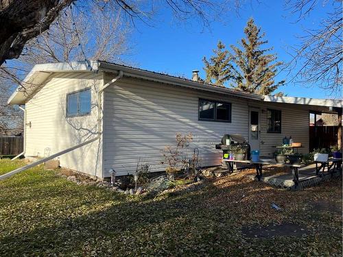 19 3 Avenue West, Marshall, SK - Outdoor