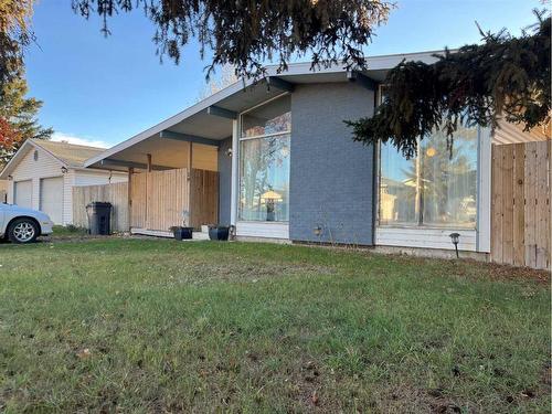 19 3 Avenue West, Marshall, SK - Outdoor