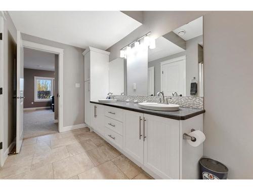 484046 Rr 20, Rural Vermilion River, County Of, AB - Indoor Photo Showing Bathroom