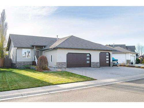 2015 63 Avenue, Lloydminster, AB - Indoor Photo Showing Other Room