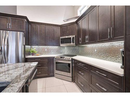 2015 63 Avenue, Lloydminster, AB - Indoor Photo Showing Kitchen With Double Sink