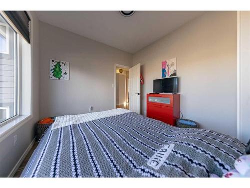 5304 51 Street, Blackfoot, AB - Indoor Photo Showing Bedroom