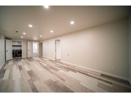 4604 49 Avenue, Czar, AB - Indoor