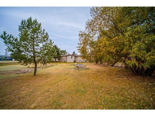 4604 49 Avenue, Czar, AB - Outdoor