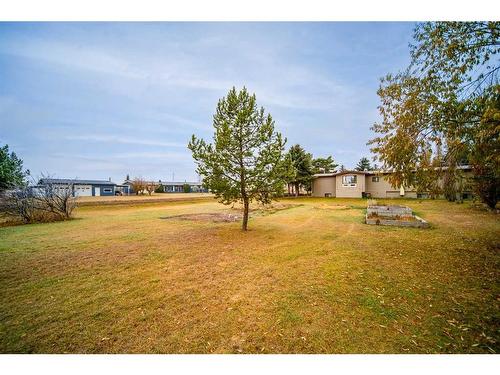 4604 49 Avenue, Czar, AB - Outdoor