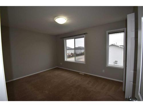 24-4729 18 Street, Lloydminster, SK - Indoor Photo Showing Other Room