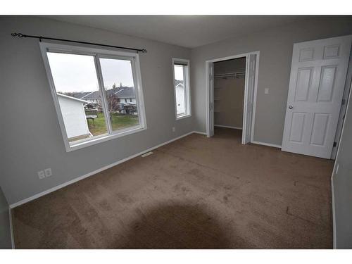 24-4729 18 Street, Lloydminster, SK - Indoor Photo Showing Other Room