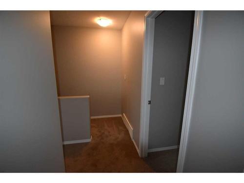 24-4729 18 Street, Lloydminster, SK - Indoor Photo Showing Other Room