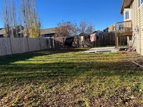 7307 40 Street, Lloydminster, AB - Outdoor