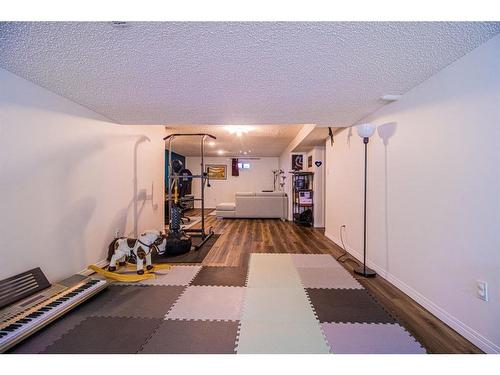 305 4 Avenue Crescent, Wainwright, AB - Indoor