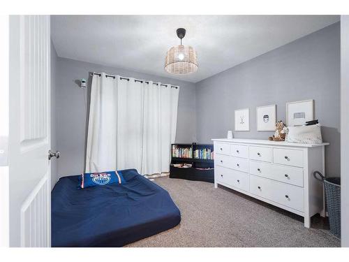 1815 61 Avenue, Lloydminster, AB - Indoor Photo Showing Bedroom