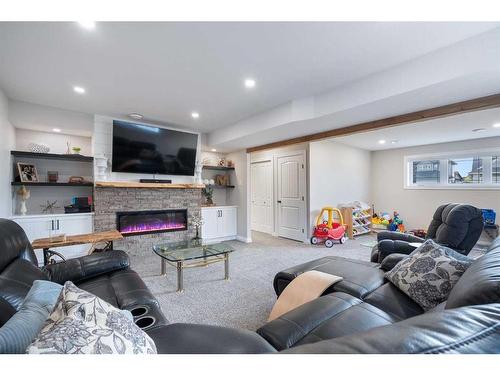 1815 61 Avenue, Lloydminster, AB - Indoor Photo Showing Living Room With Fireplace