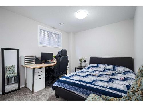 1815 61 Avenue, Lloydminster, AB - Indoor Photo Showing Bedroom