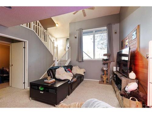 3106 57B Avenue, Lloydminster, AB - Indoor Photo Showing Other Room