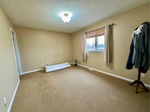 5219 40 Street, Provost, AB - Indoor Photo Showing Other Room