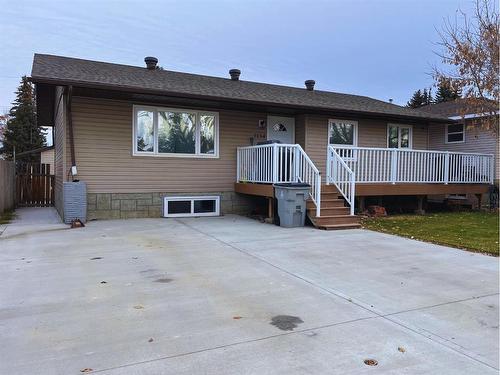 1134 6 Avenue, Wainwright, AB - Outdoor With Deck Patio Veranda