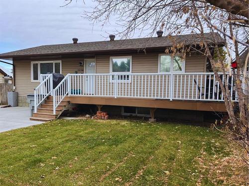 1134 6 Avenue, Wainwright, AB - Outdoor With Deck Patio Veranda