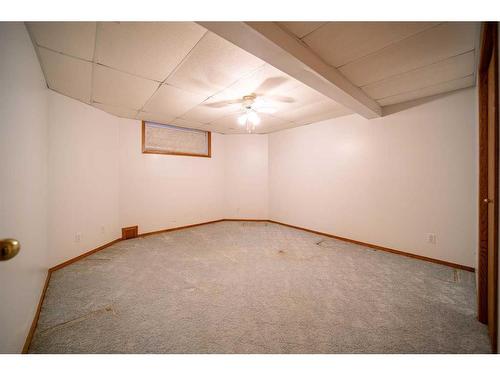 4020 53 Avenue, Provost, AB - Indoor Photo Showing Other Room