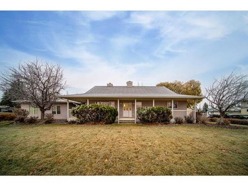 4020 53 Avenue, Provost, AB - Outdoor With Deck Patio Veranda With Facade