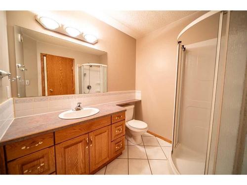 4020 53 Avenue, Provost, AB - Indoor Photo Showing Bathroom