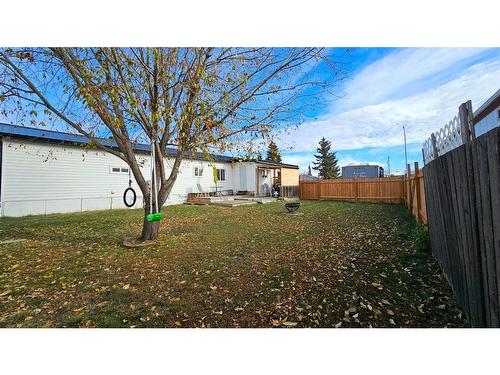 206 4 Street Crescent, Wainwright, AB - Outdoor