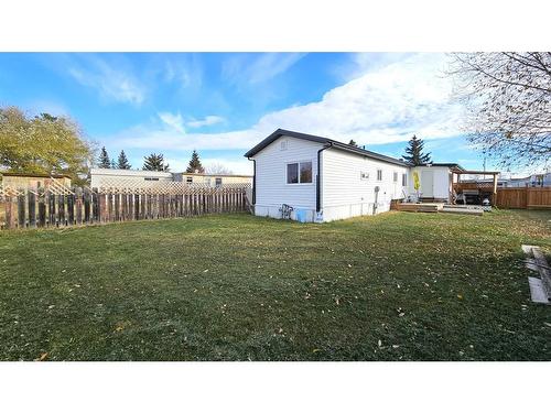 206 4 Street Crescent, Wainwright, AB - Outdoor