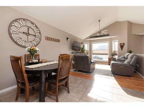 4815 54 Avenue, Kitscoty, AB - Indoor Photo Showing Dining Room