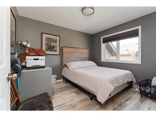 4815 54 Avenue, Kitscoty, AB - Indoor Photo Showing Bedroom