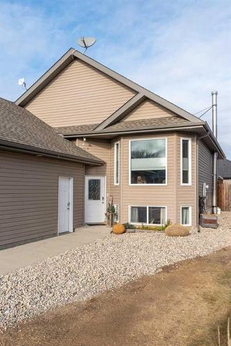 4815 54 Avenue, Kitscoty, AB - Outdoor