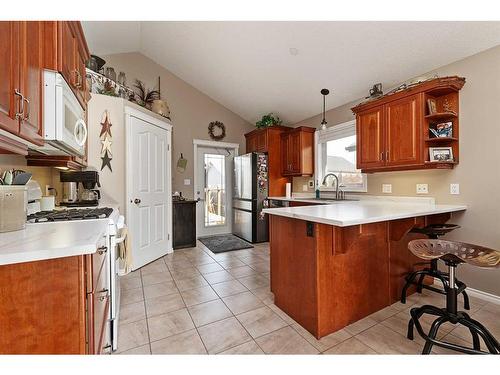 4815 54 Avenue, Kitscoty, AB - Indoor Photo Showing Kitchen